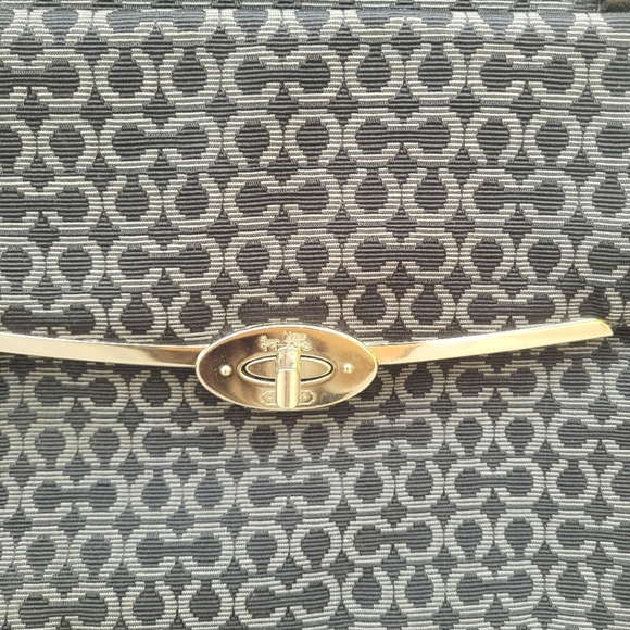 Vintage Coach grey purse - Picture 3 of 7